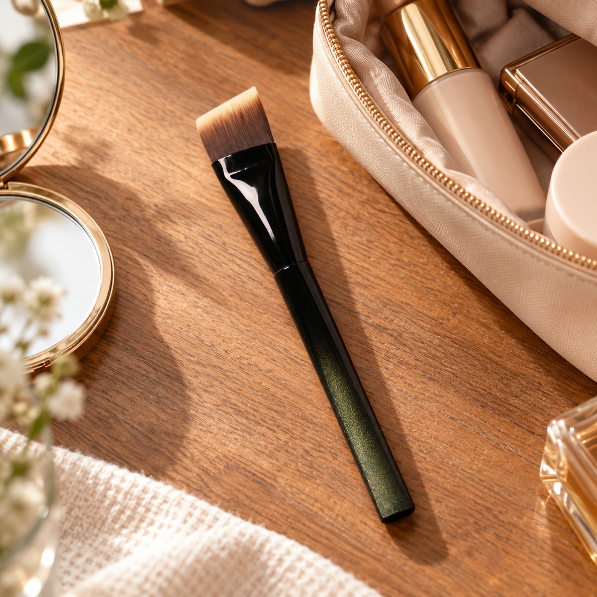 💄 Angled Foundation Brush | Flat Top Makeup Brush | Precision Liquid Foundation Applicator